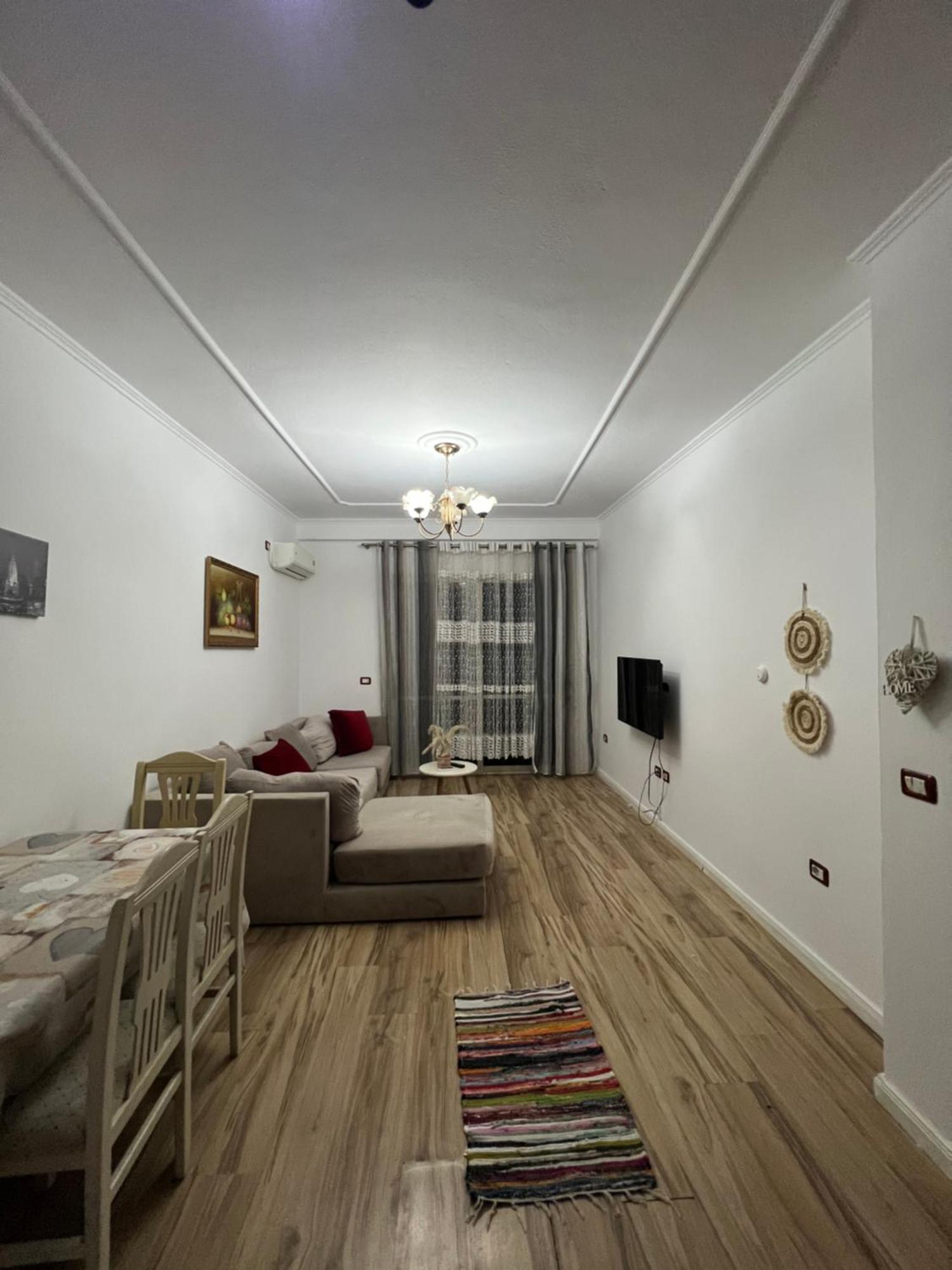 Ferienwohnung Sjsjksdbbd Tirana Exterior foto