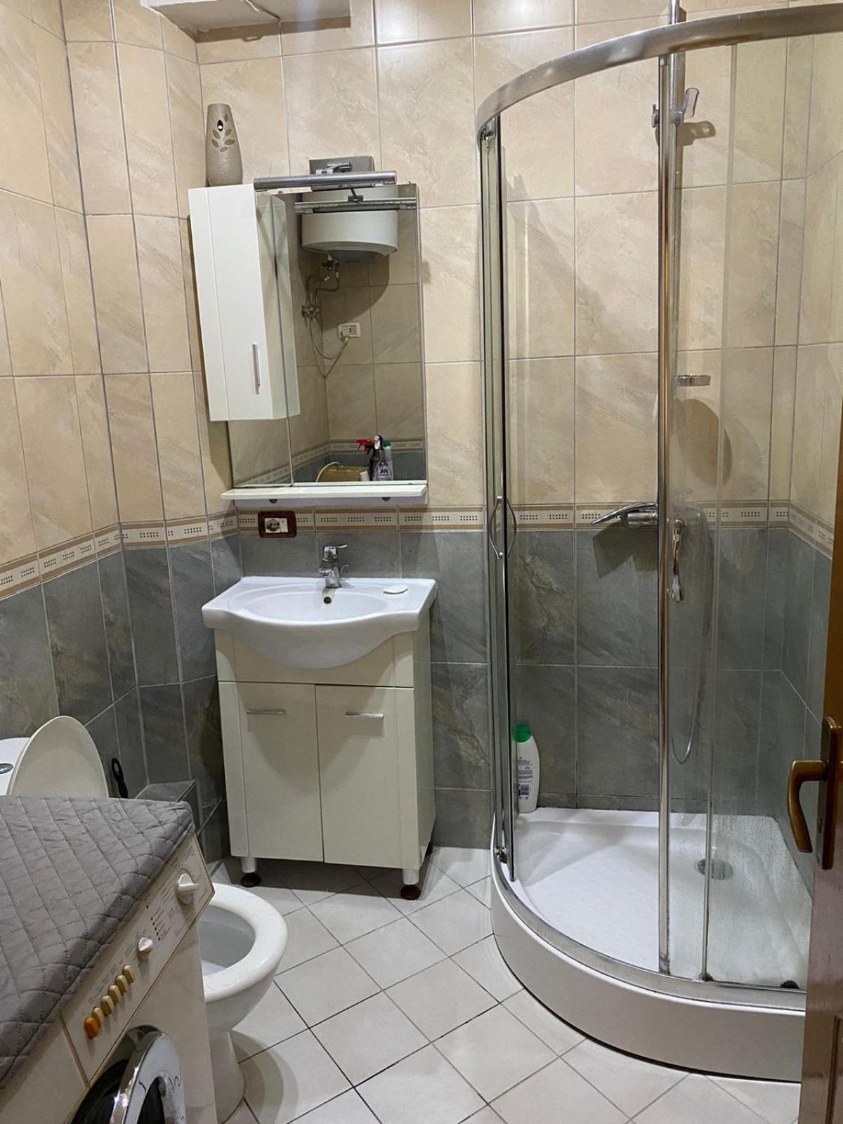 Ferienwohnung Sjsjksdbbd Tirana Exterior foto